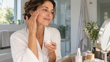 Ácido hialurónico y retinol: cómo combinarlos en tu rutina