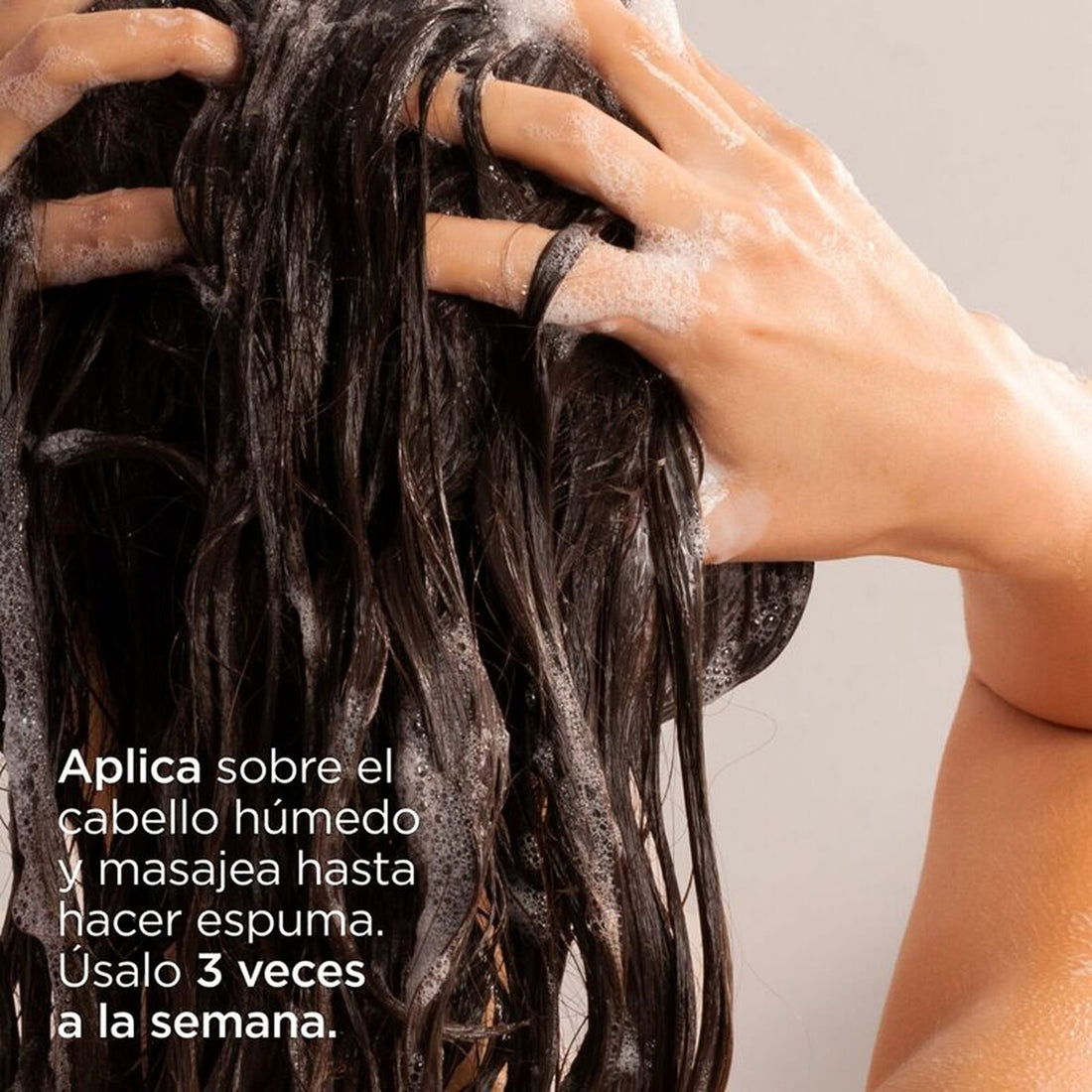 Isdin Nutradeica – Shampoo Anticaspa para Cuero Cabelludo Graso 200 ml