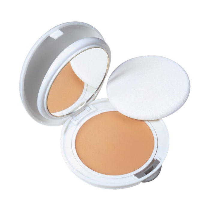 Protector solar compacto con color SPF50 10g – Avène Tono Sable